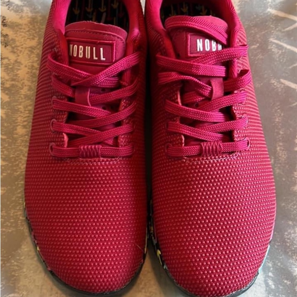 UNITED IN MOVEMENT PINK TRAINER (WOMEN'S)
8.5 / PINK never worn